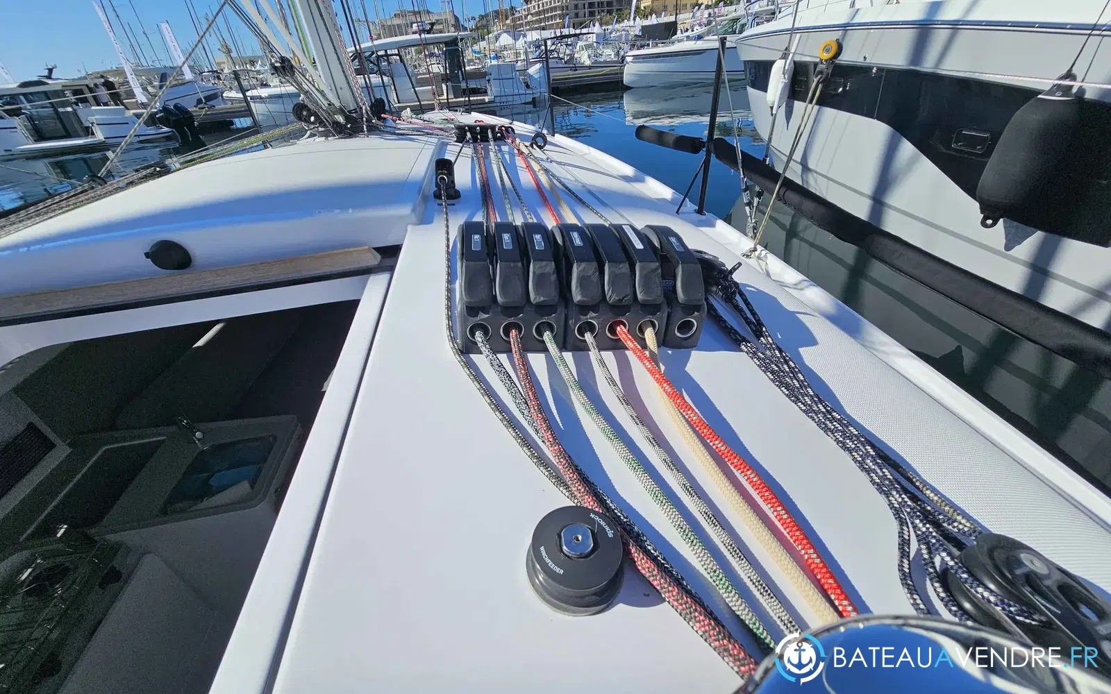 slider 7 Beneteau First 30