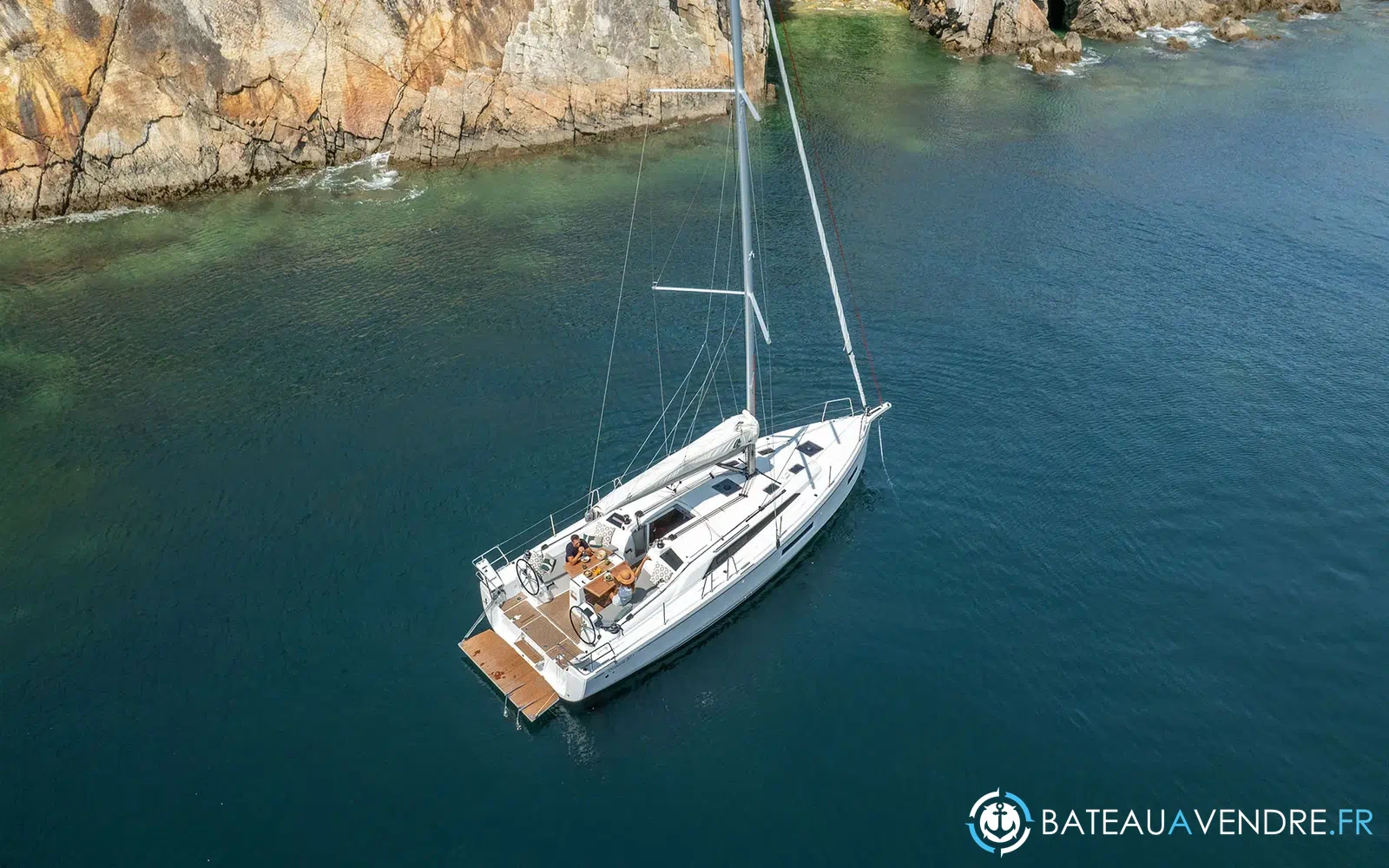 slider 2 Beneteau Oceanis 37.1