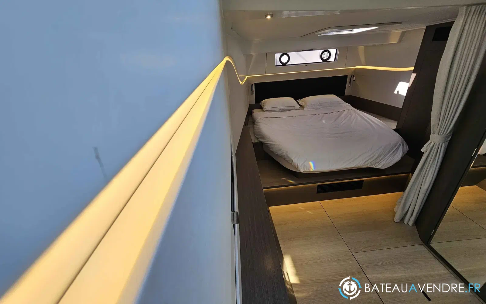 slider 16 Beneteau Gran Turismo 40
