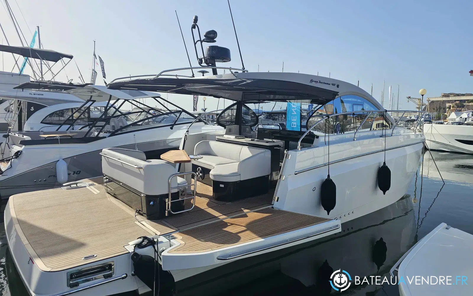 slider 6 Beneteau Gran Turismo 40