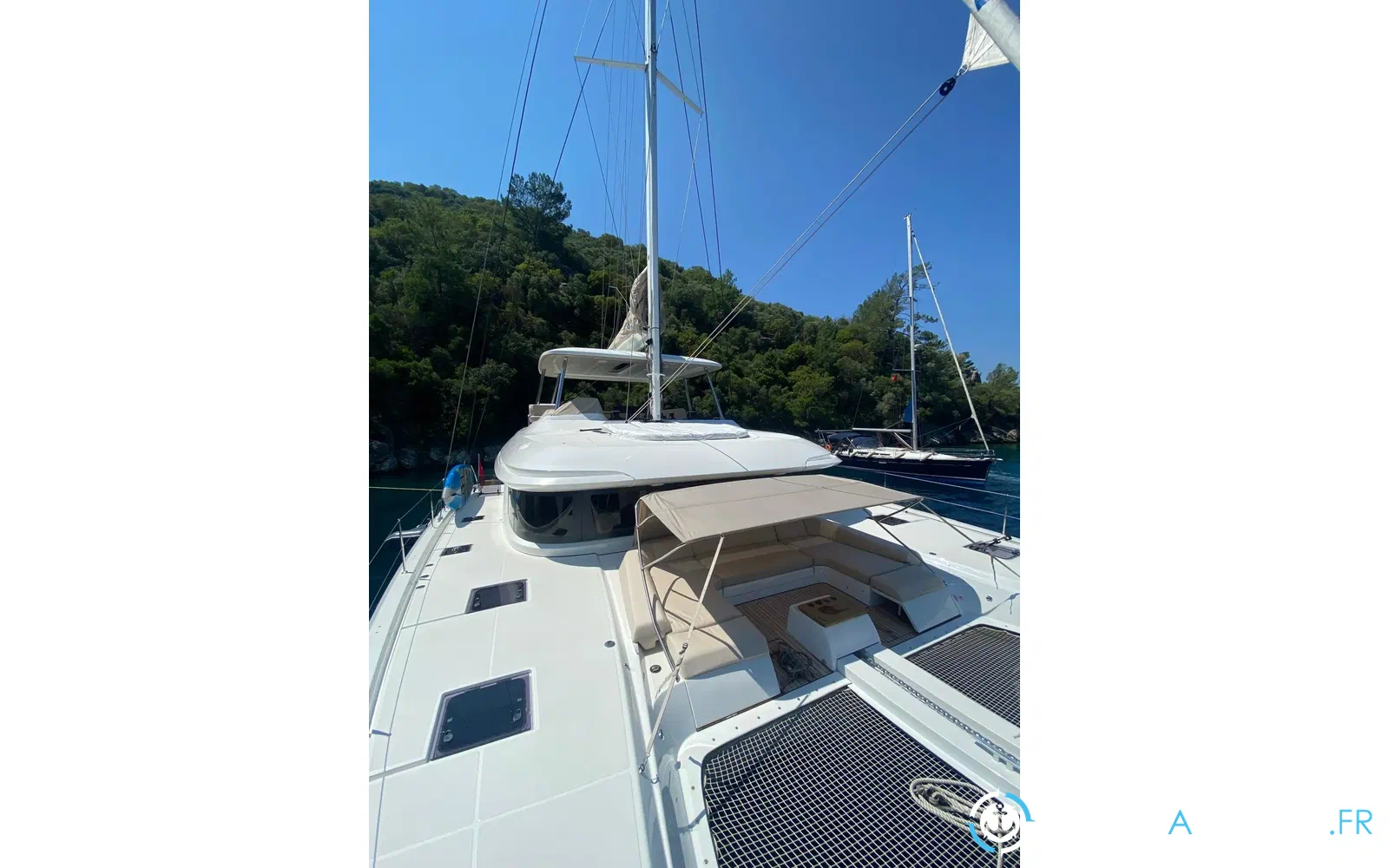 slider 3 Lagoon 55