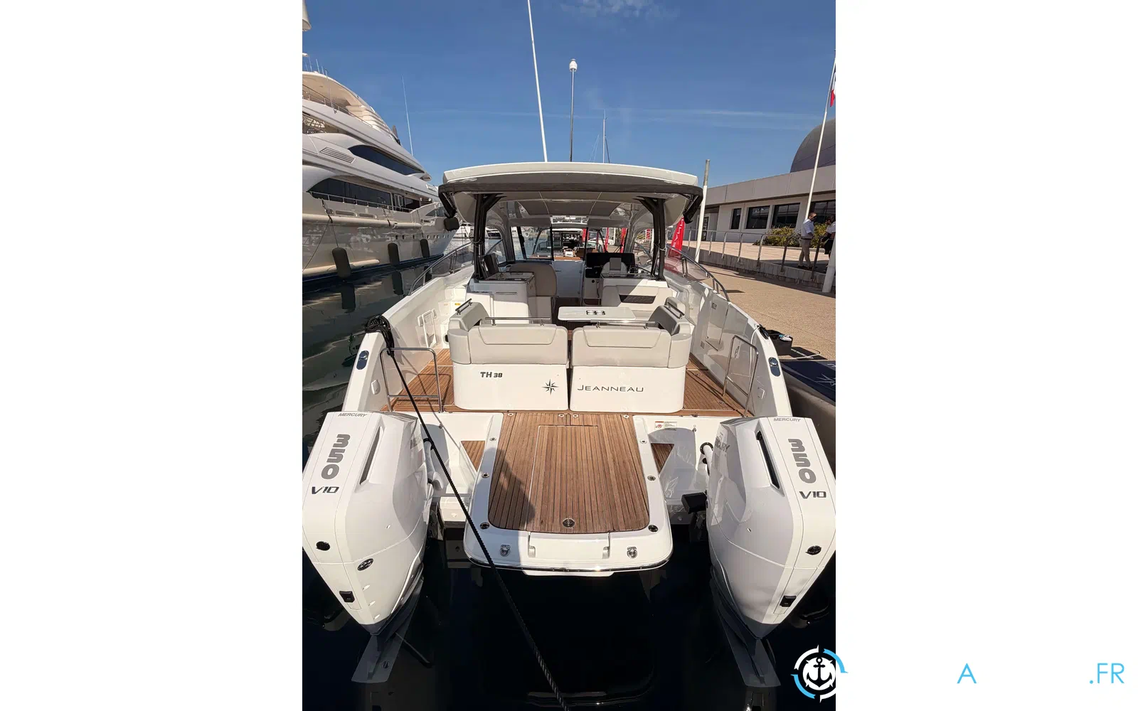 slider 3 Jeanneau TH 38