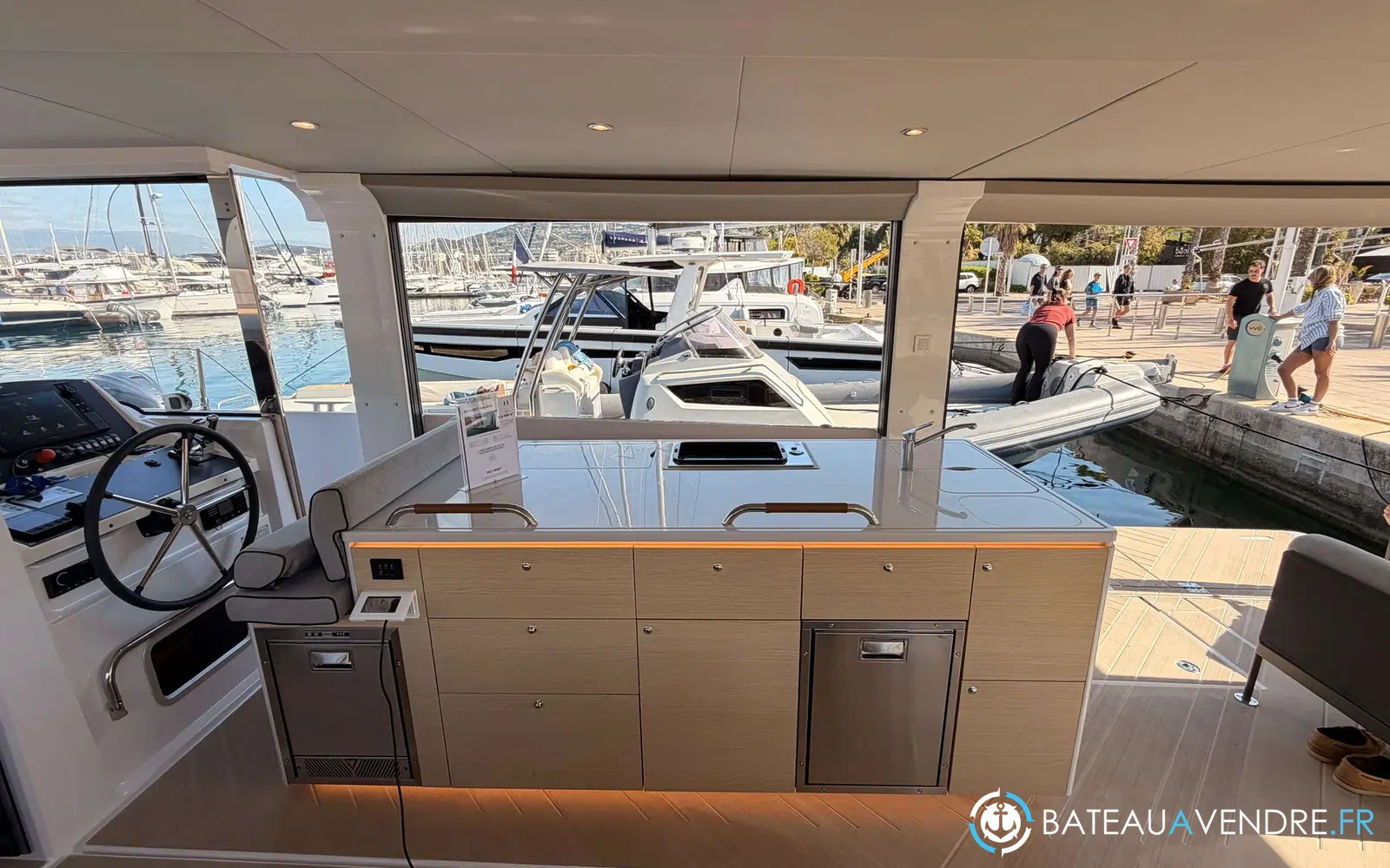 slider 11 Jeanneau Sea Loft 480