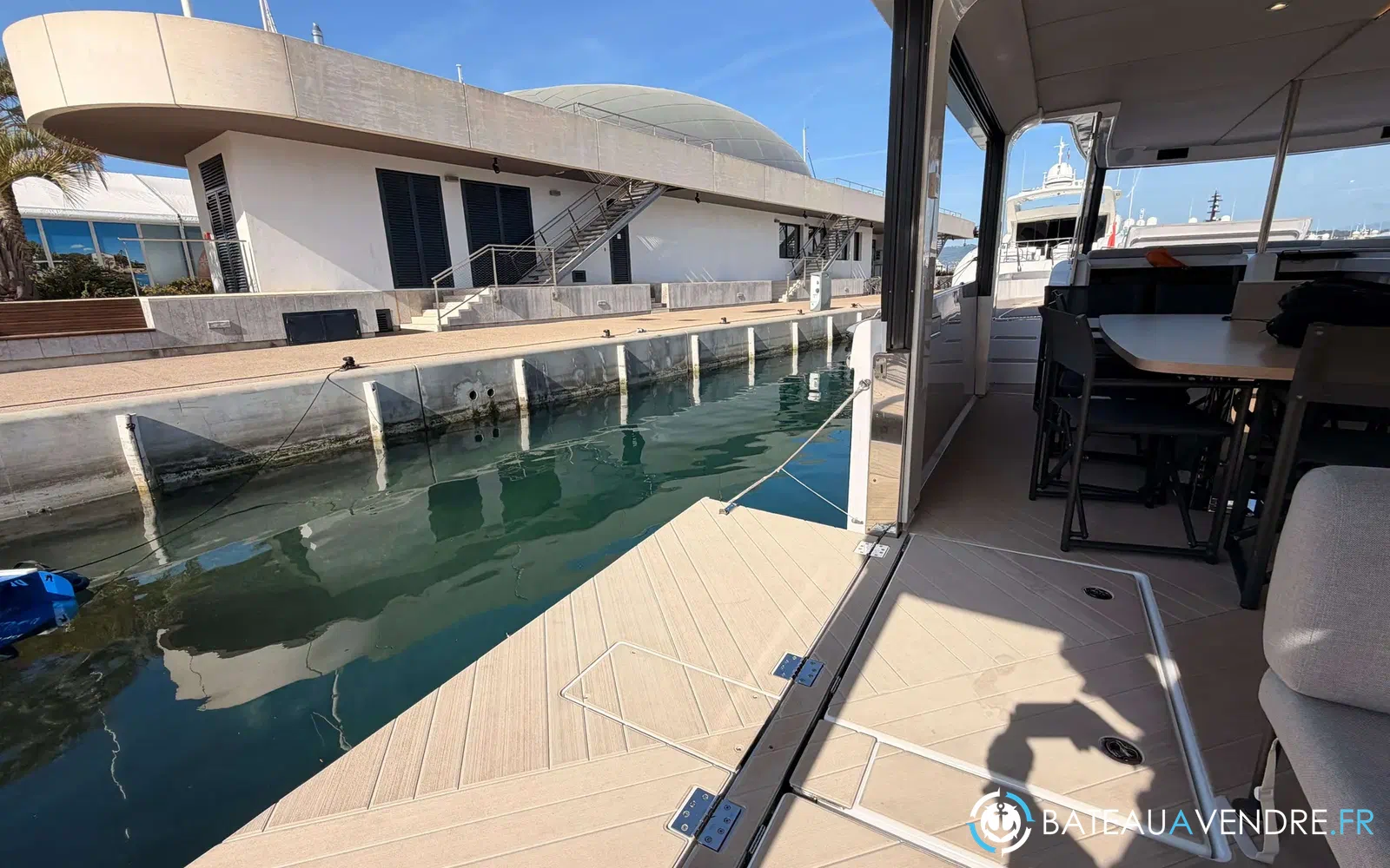 slider 16 Jeanneau Sea Loft 480