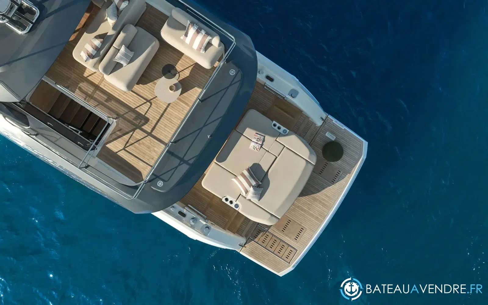 slider 2 Prestige Yachts F6.7