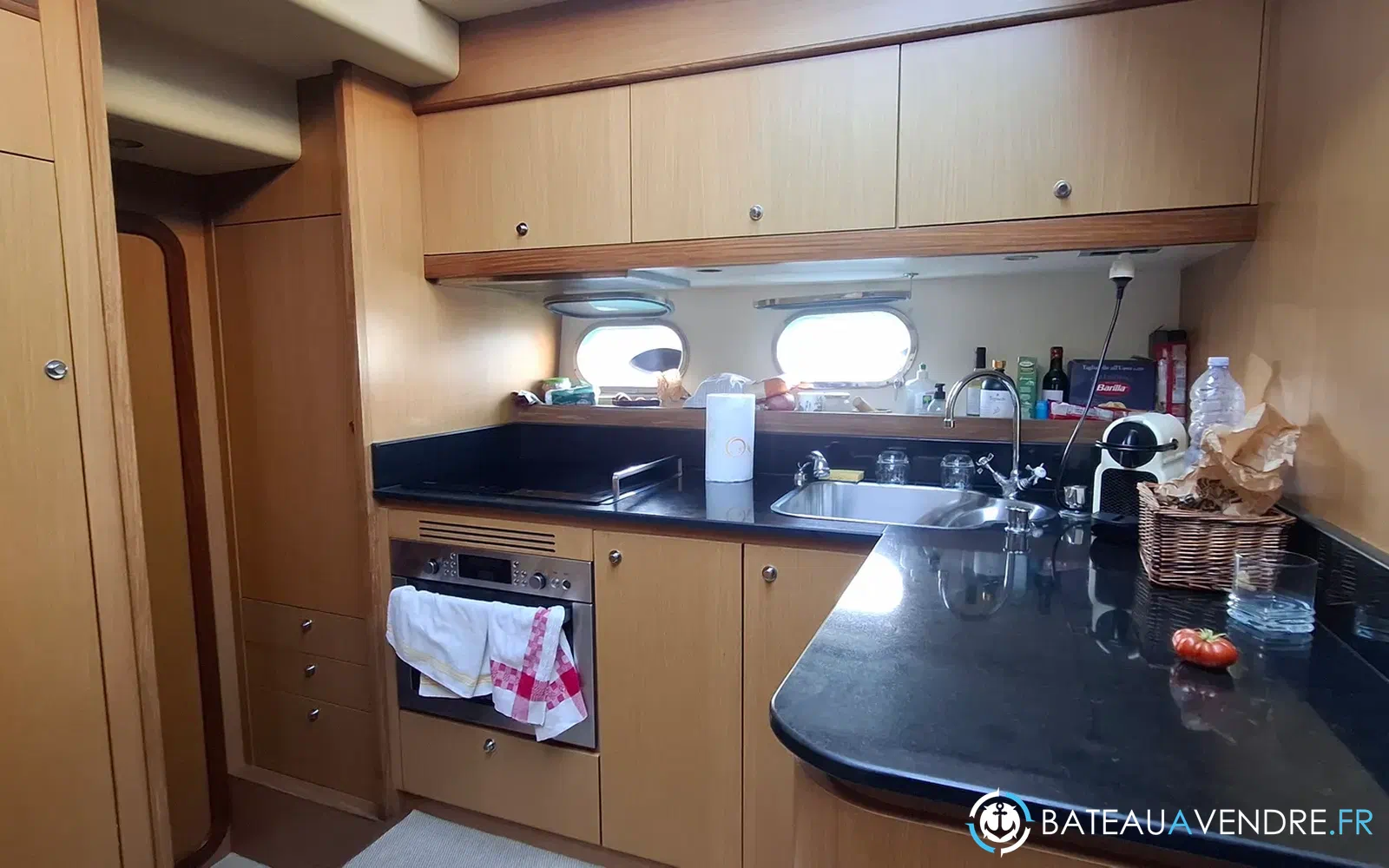 slider 3 Ferretti Altura 690