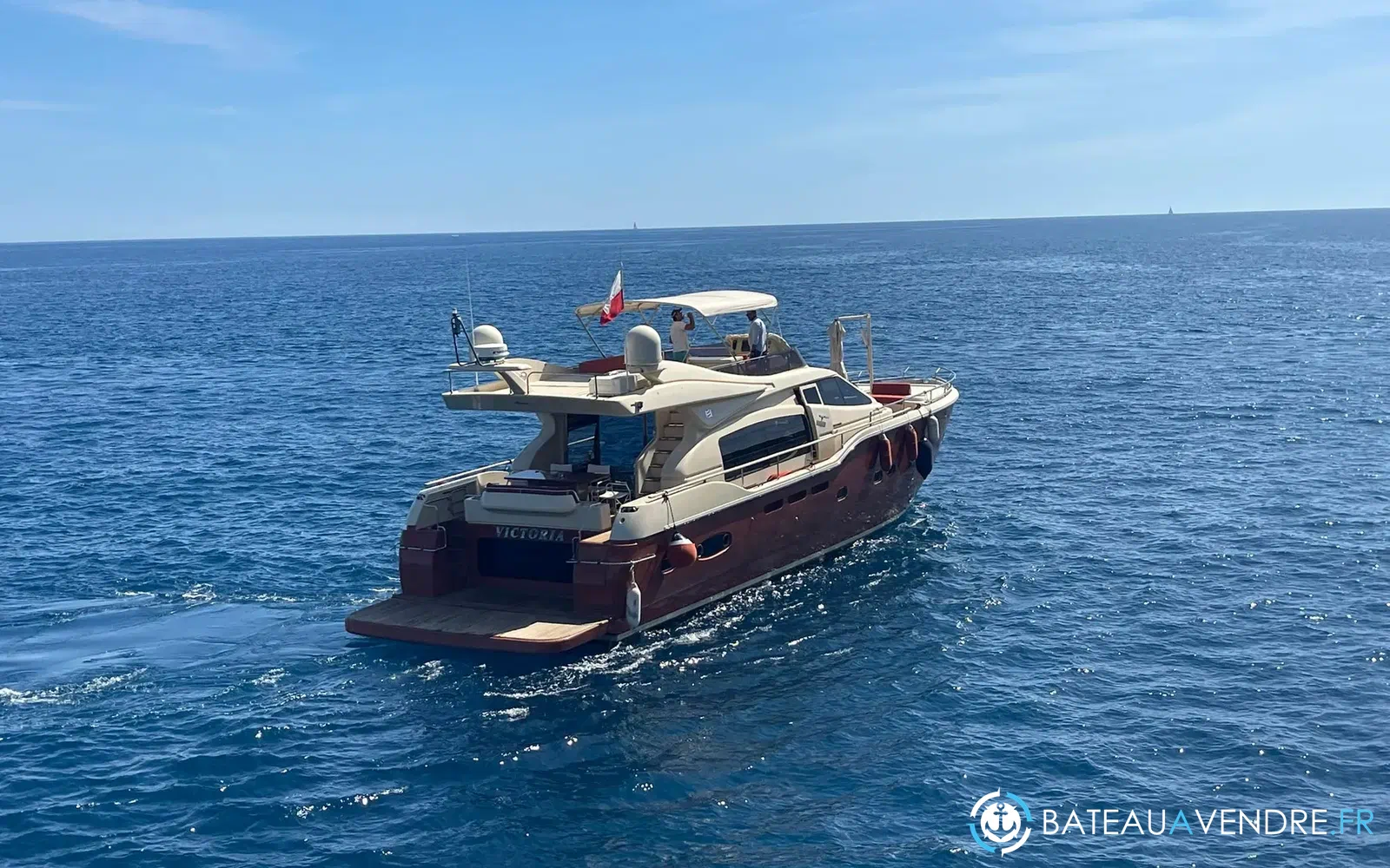 slider 21 Ferretti Altura 690