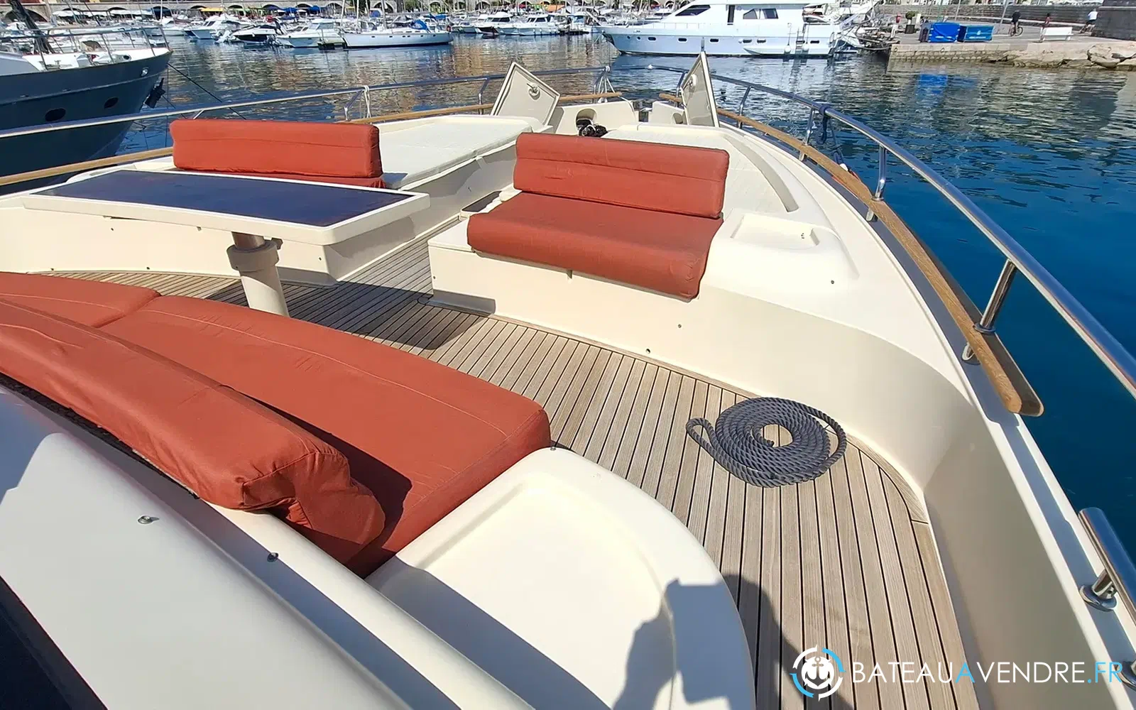 slider 6 Ferretti Altura 690