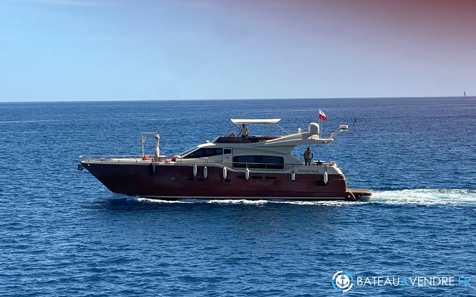 slider 22 Ferretti Altura 690