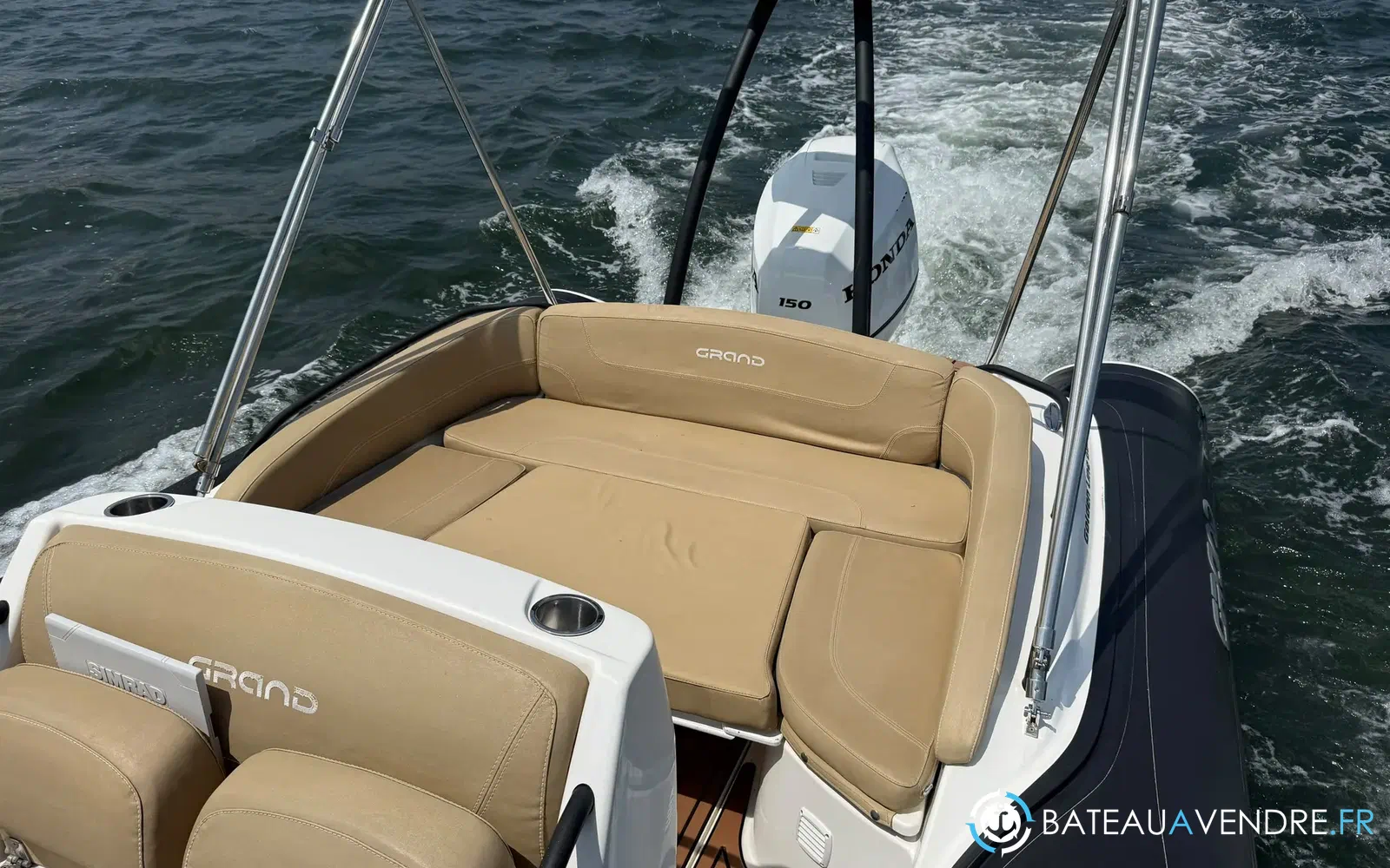 slider 4 Grand Golden Line G650