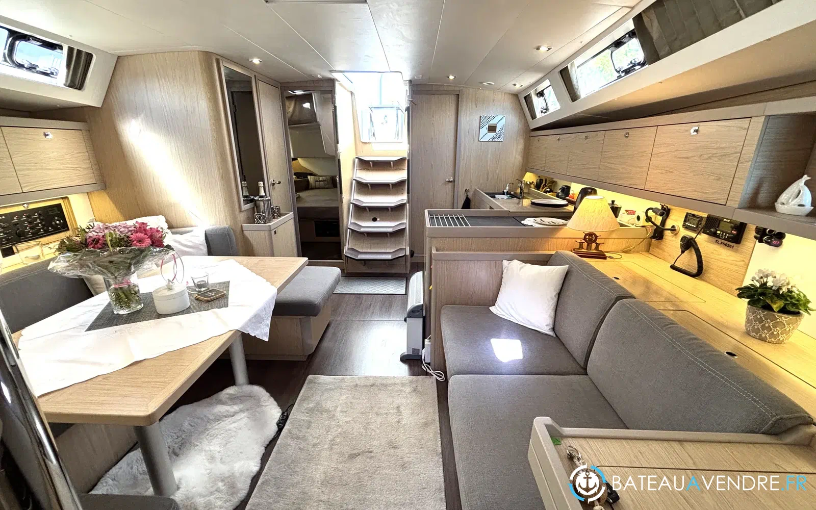 slider 21 Beneteau Oceanis 45