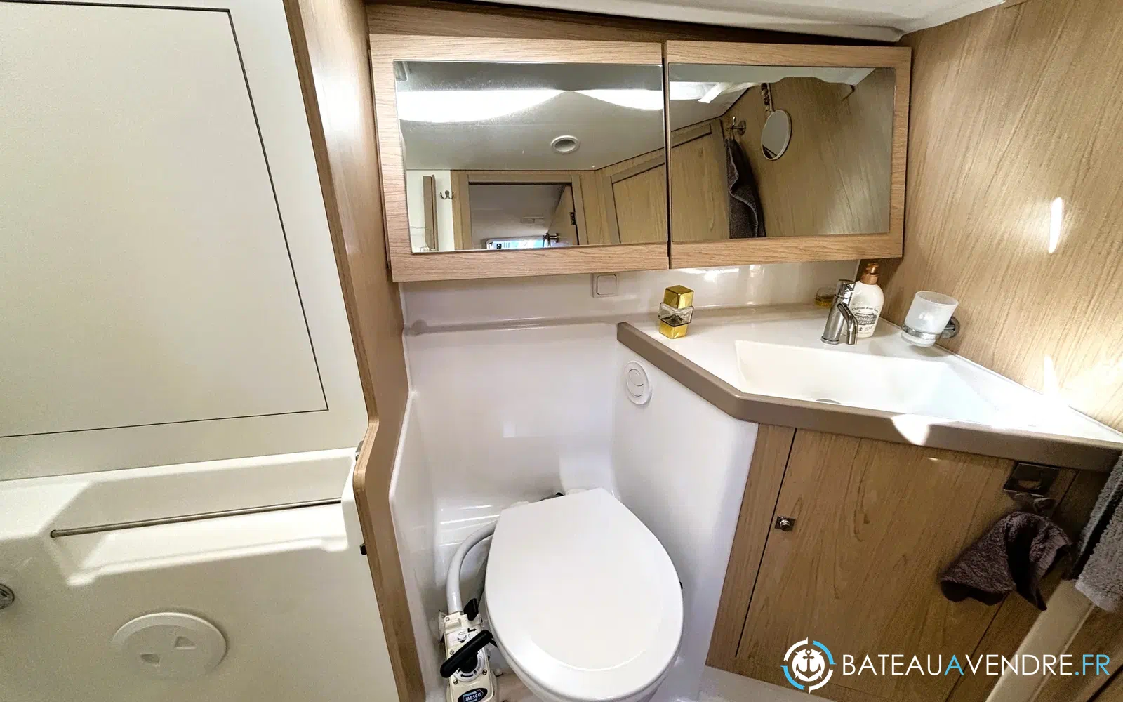 slider 33 Beneteau Oceanis 45