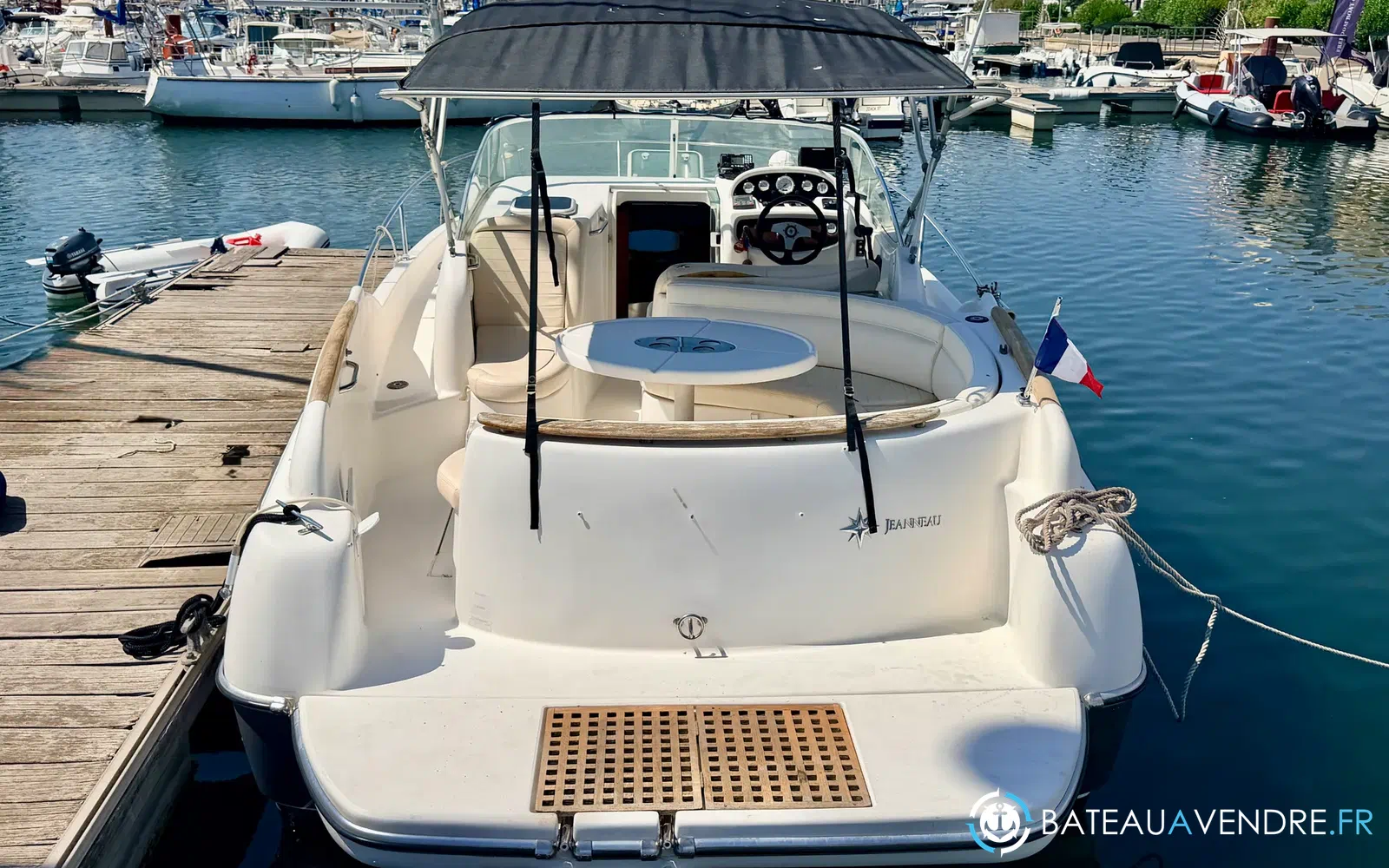 slider 3 Jeanneau Leader 805