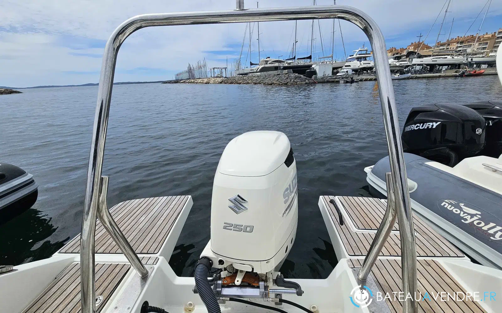 slider 4 Beneteau Flyer 8 SUNdeck