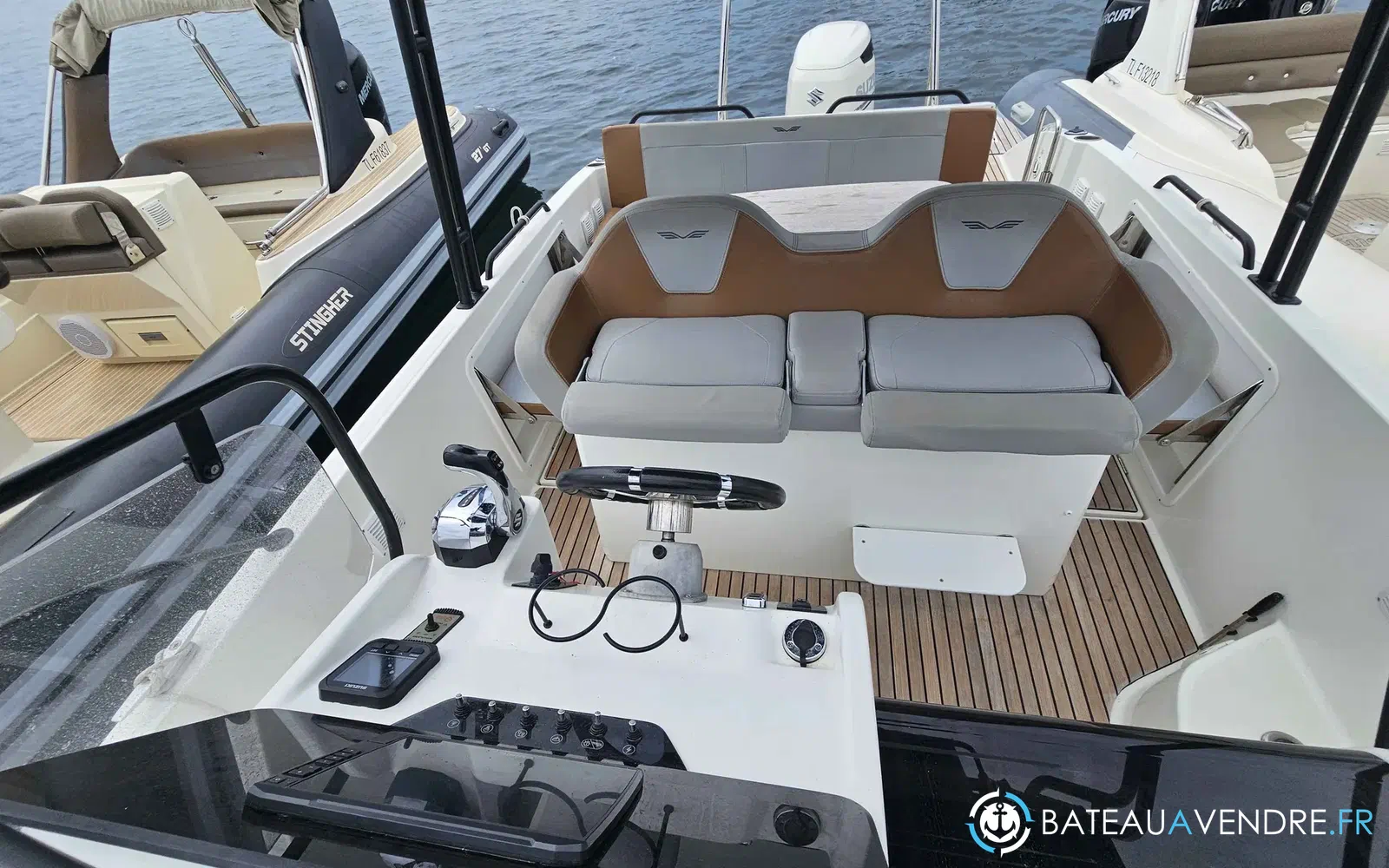 slider 6 Beneteau Flyer 8 SUNdeck