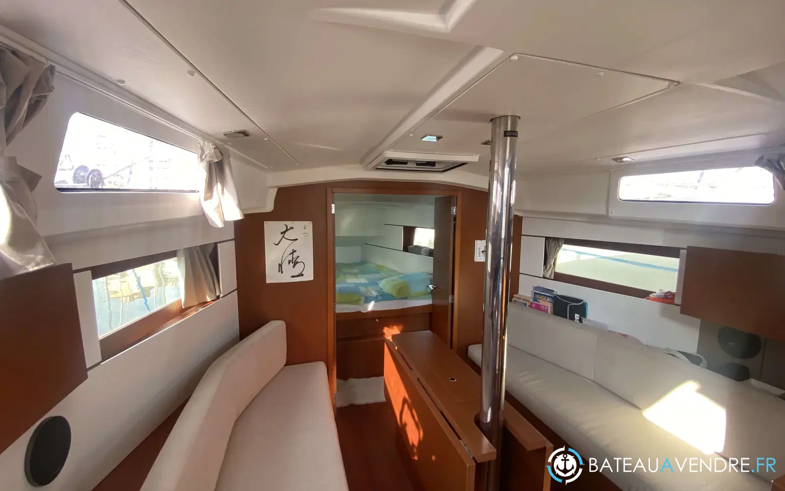 slider 4 Beneteau Oceanis 35.1