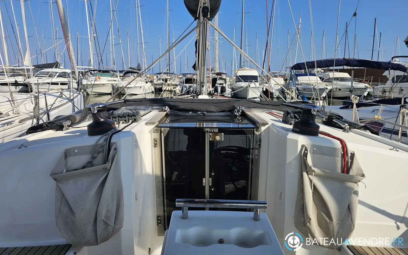 slider 4 Beneteau Oceanis 38.1