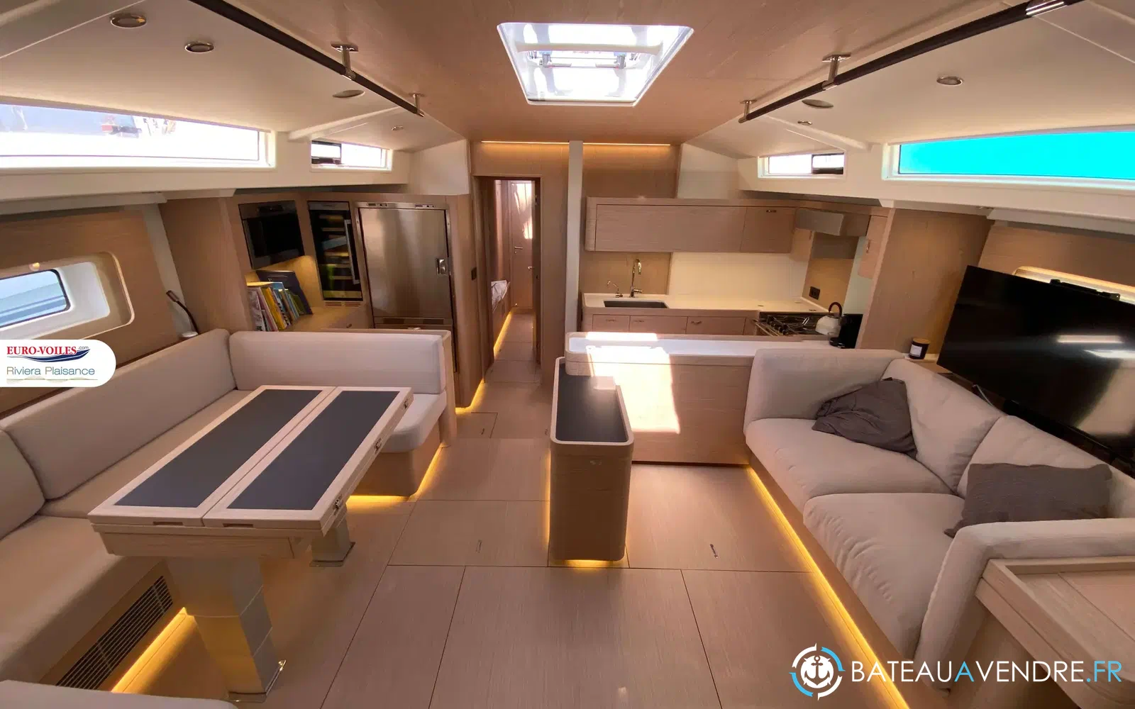 slider 15 Beneteau Oceanis 60