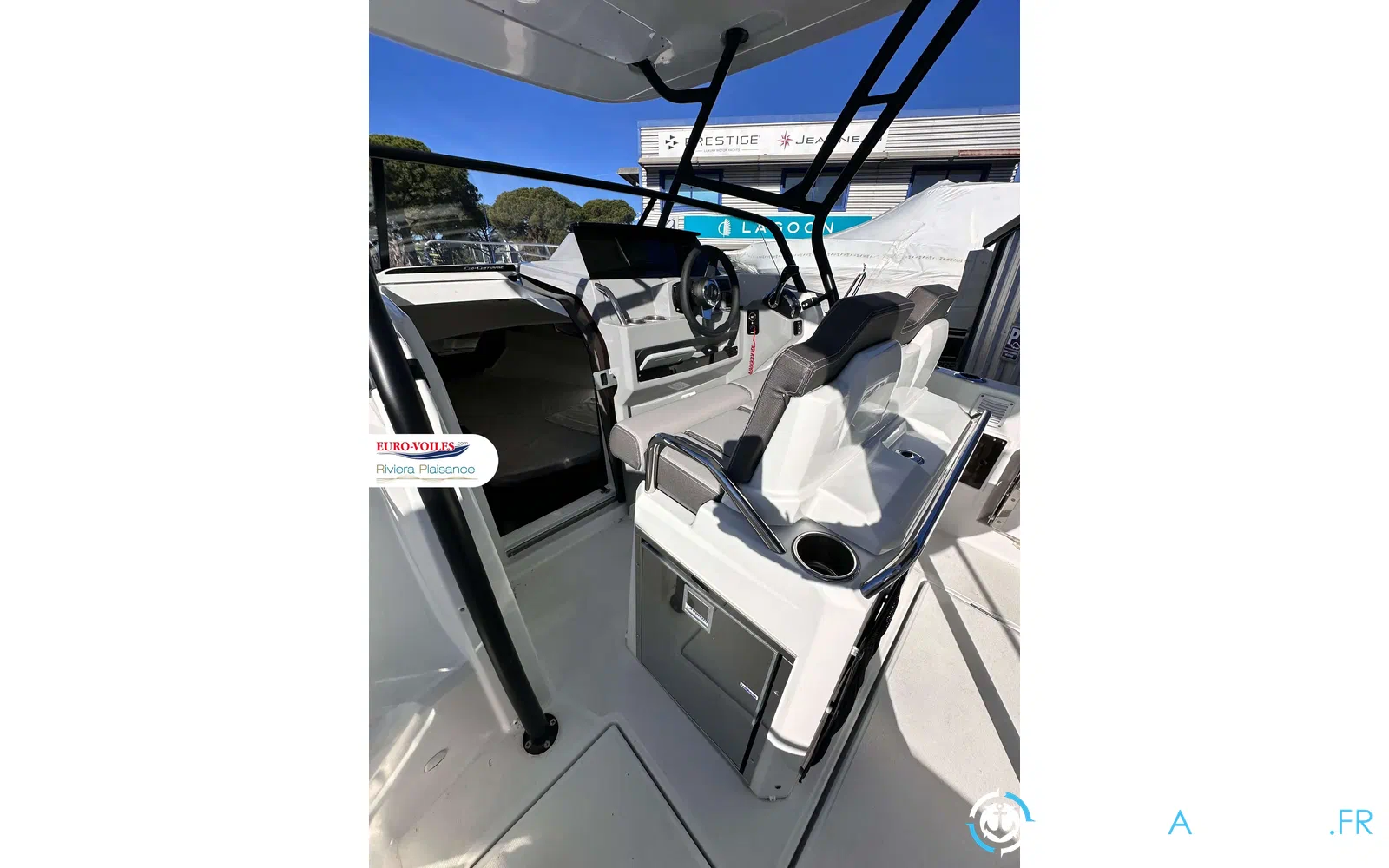 slider 6 Jeanneau Cap Camarat 7.5 WA Serie 3