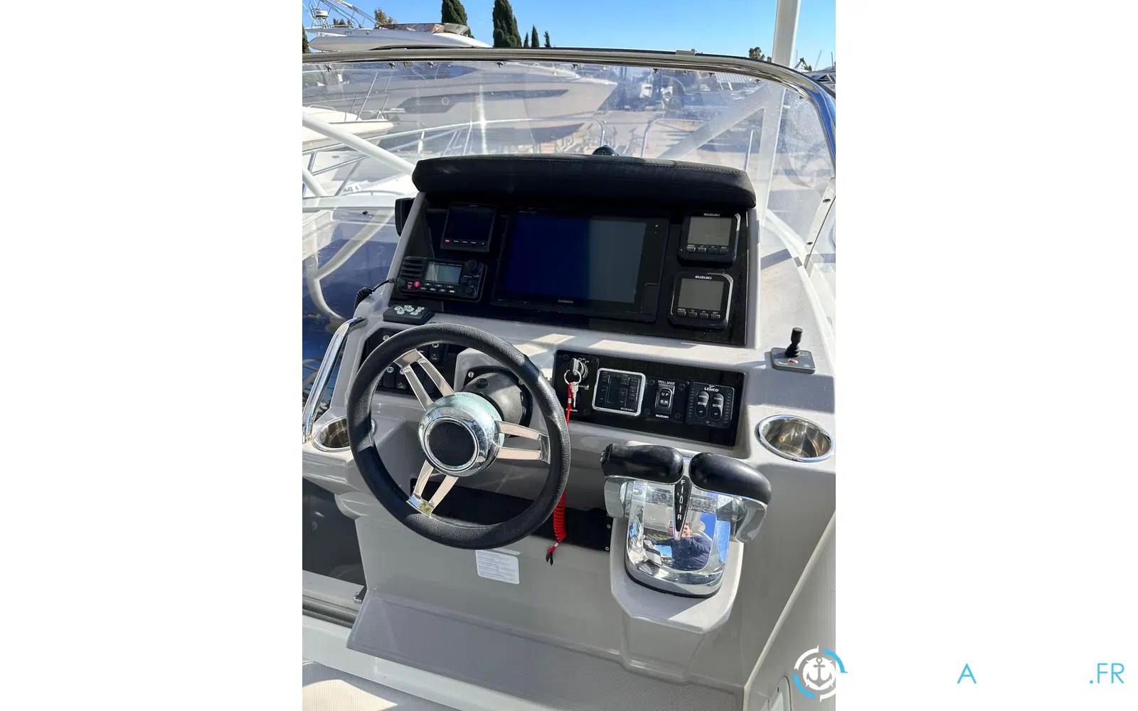 slider 12 Jeanneau Cap Camarat 9.0 WA