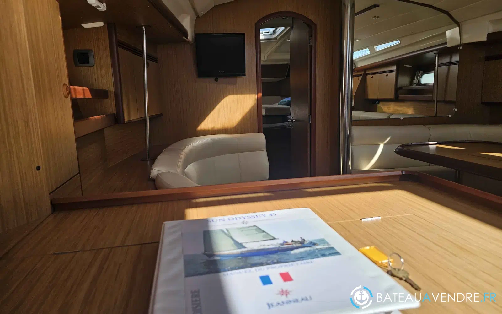 slider 14 Jeanneau Sun Odyssey 45