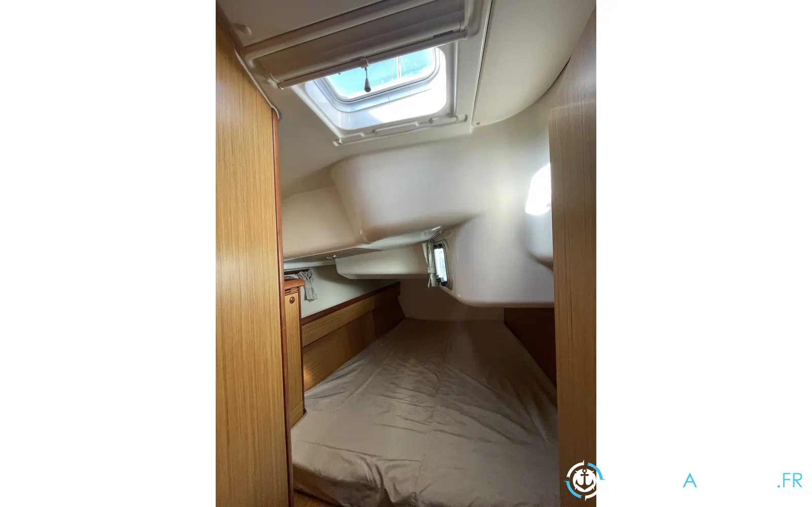 slider 17 Jeanneau Sun Odyssey 45