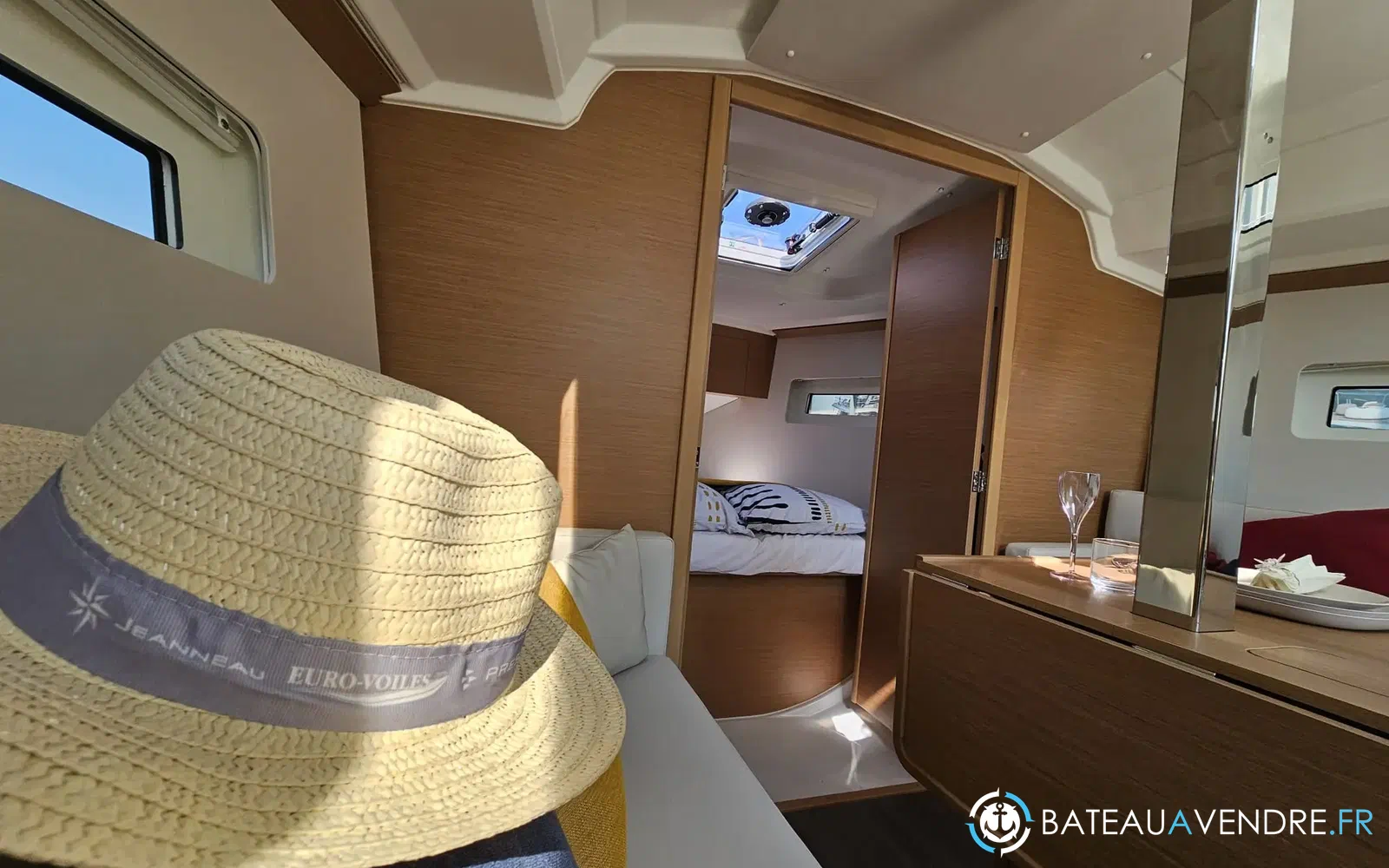 slider 14 Jeanneau sun odyssey 350