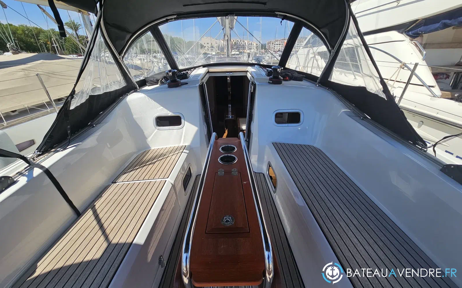 slider 13 Jeanneau sun odyssey 350