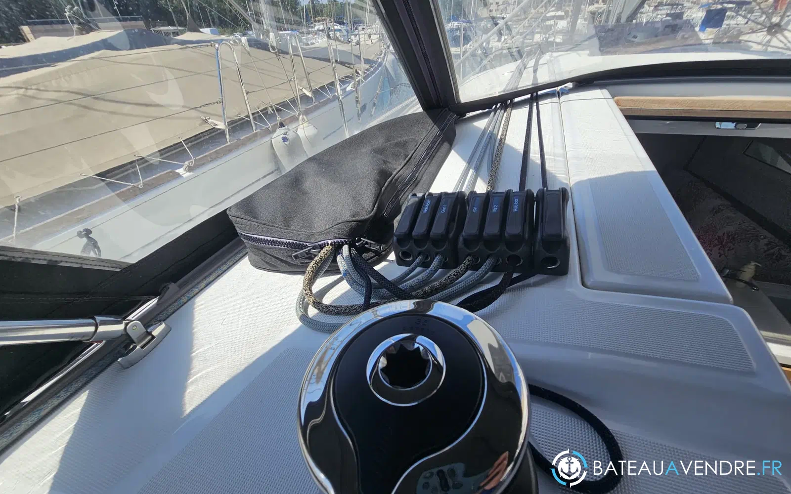 slider 18 Jeanneau sun odyssey 350