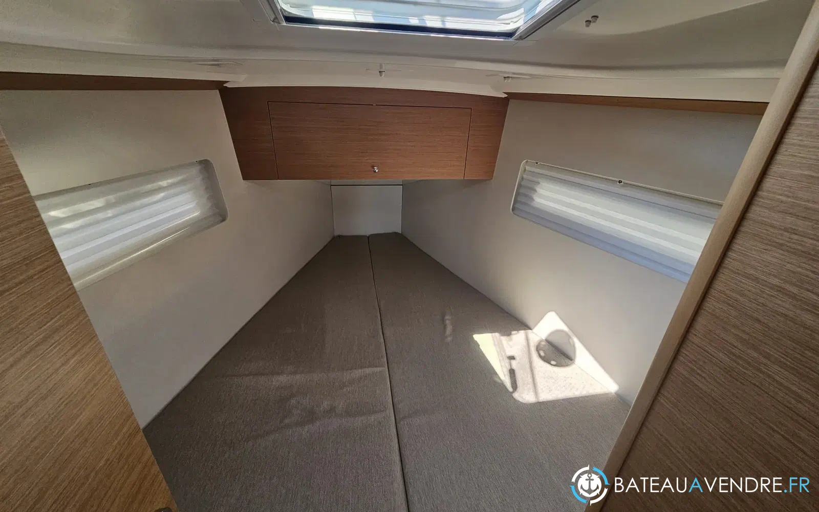 slider 24 Jeanneau sun odyssey 350