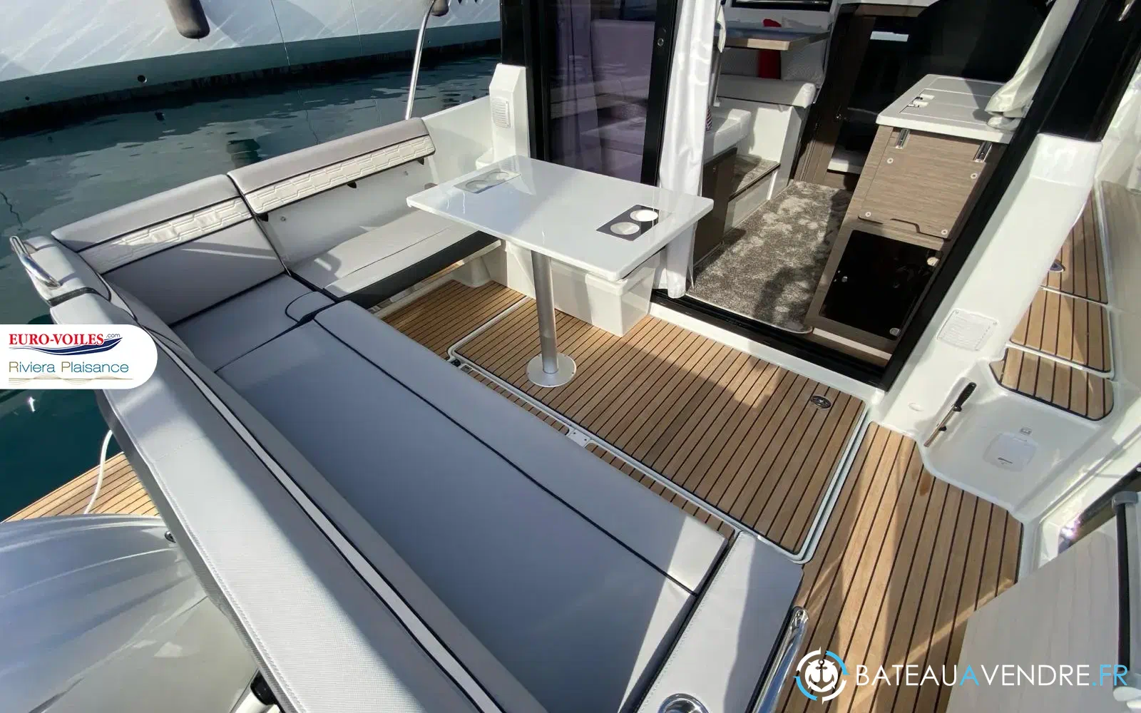 slider 4 Jeanneau Merry Fisher 895 Serie 2