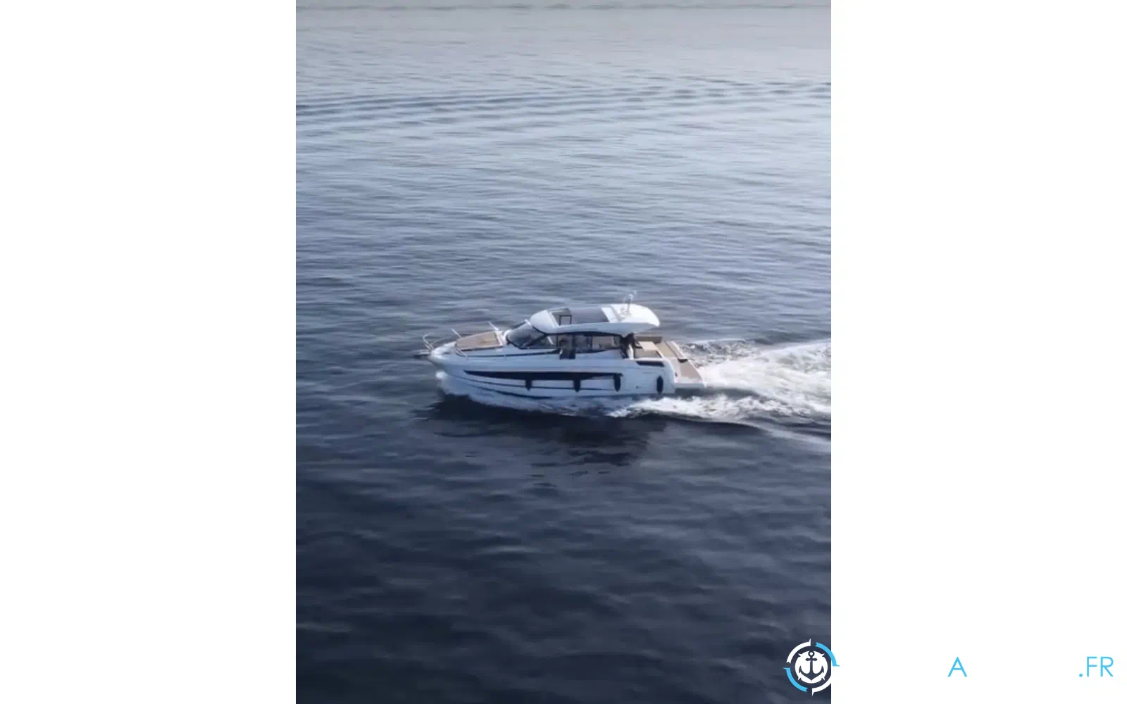 slider 10 Jeanneau NC 37