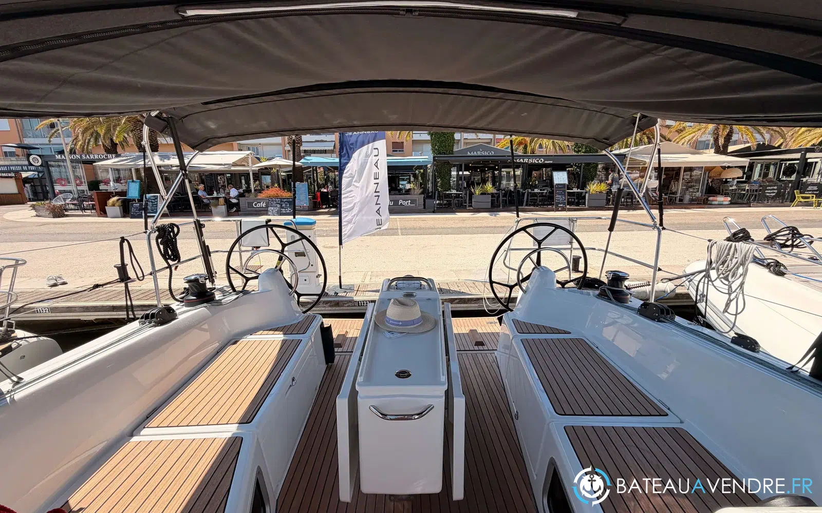 slider 3 Jeanneau Sun Odyssey 415
