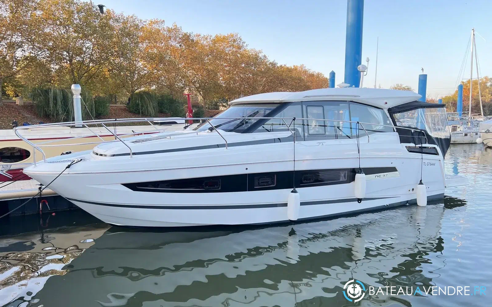 slider 0 Jeanneau NC 37