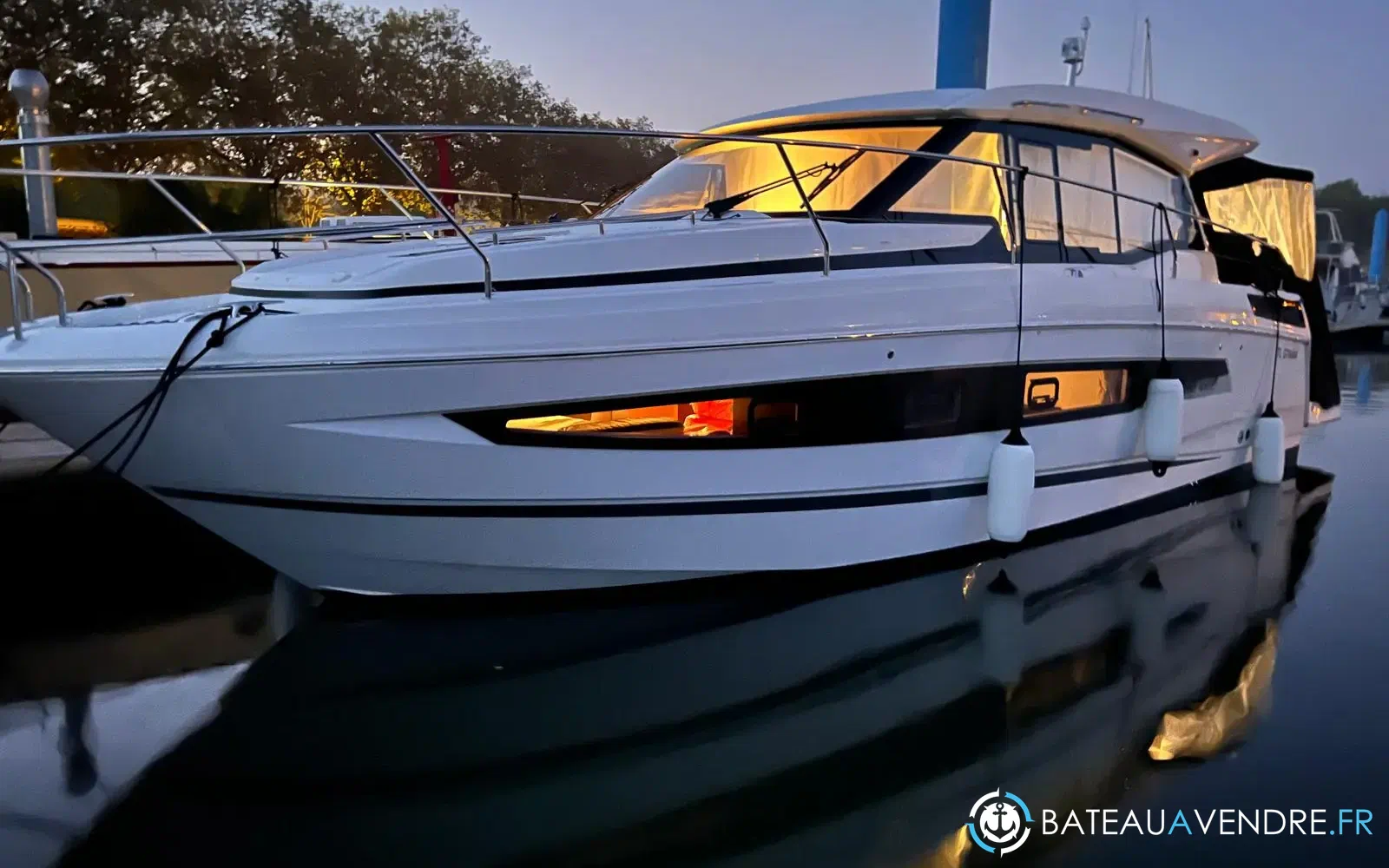 slider 1 Jeanneau NC 37