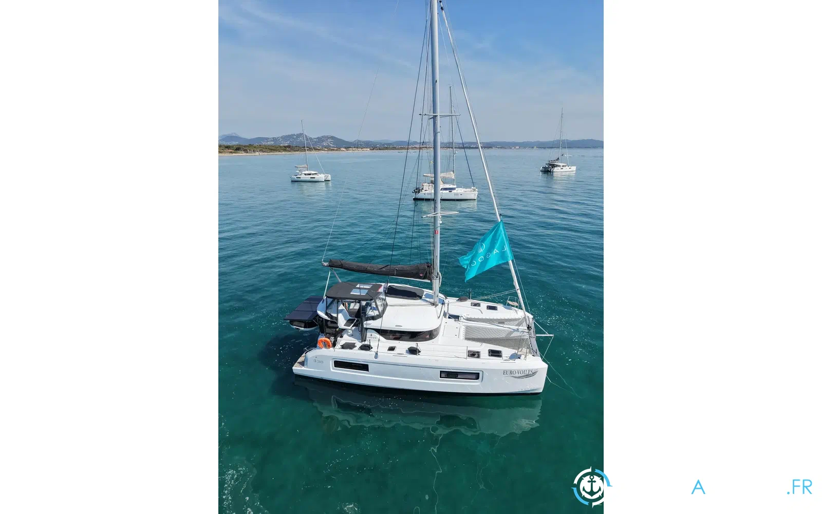 slider 1 Lagoon 38
