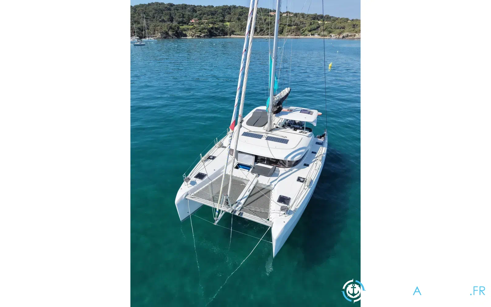 slider 2 Lagoon 42 MILLENIUM
