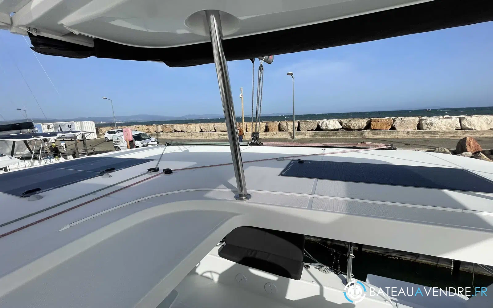 slider 9 Lagoon 42