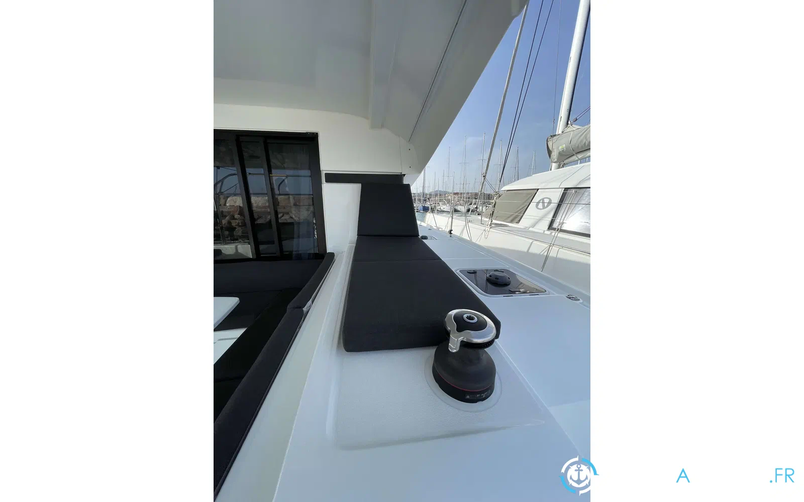 slider 14 Lagoon 42
