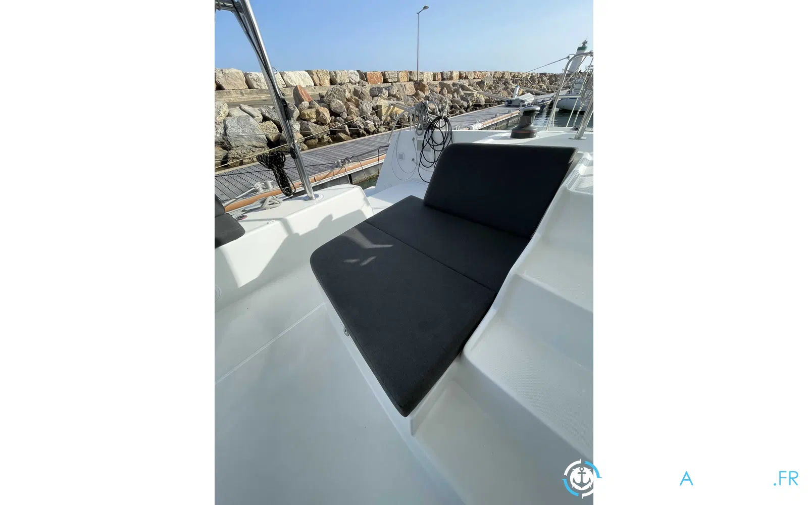 slider 17 Lagoon 42