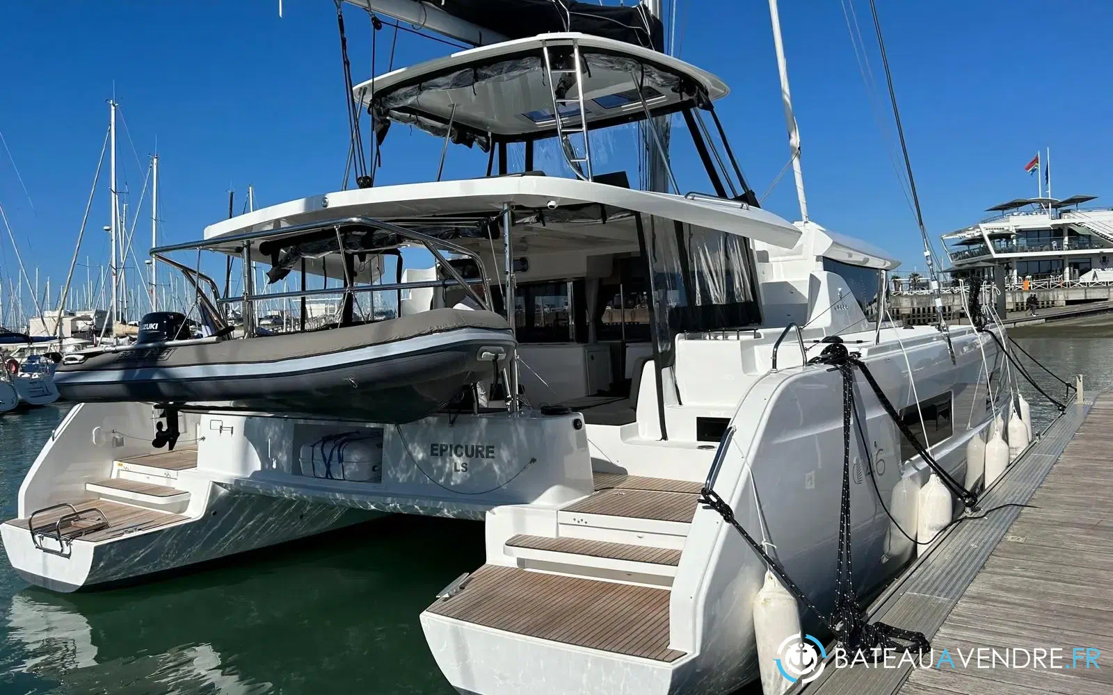 slider 0 Lagoon 46