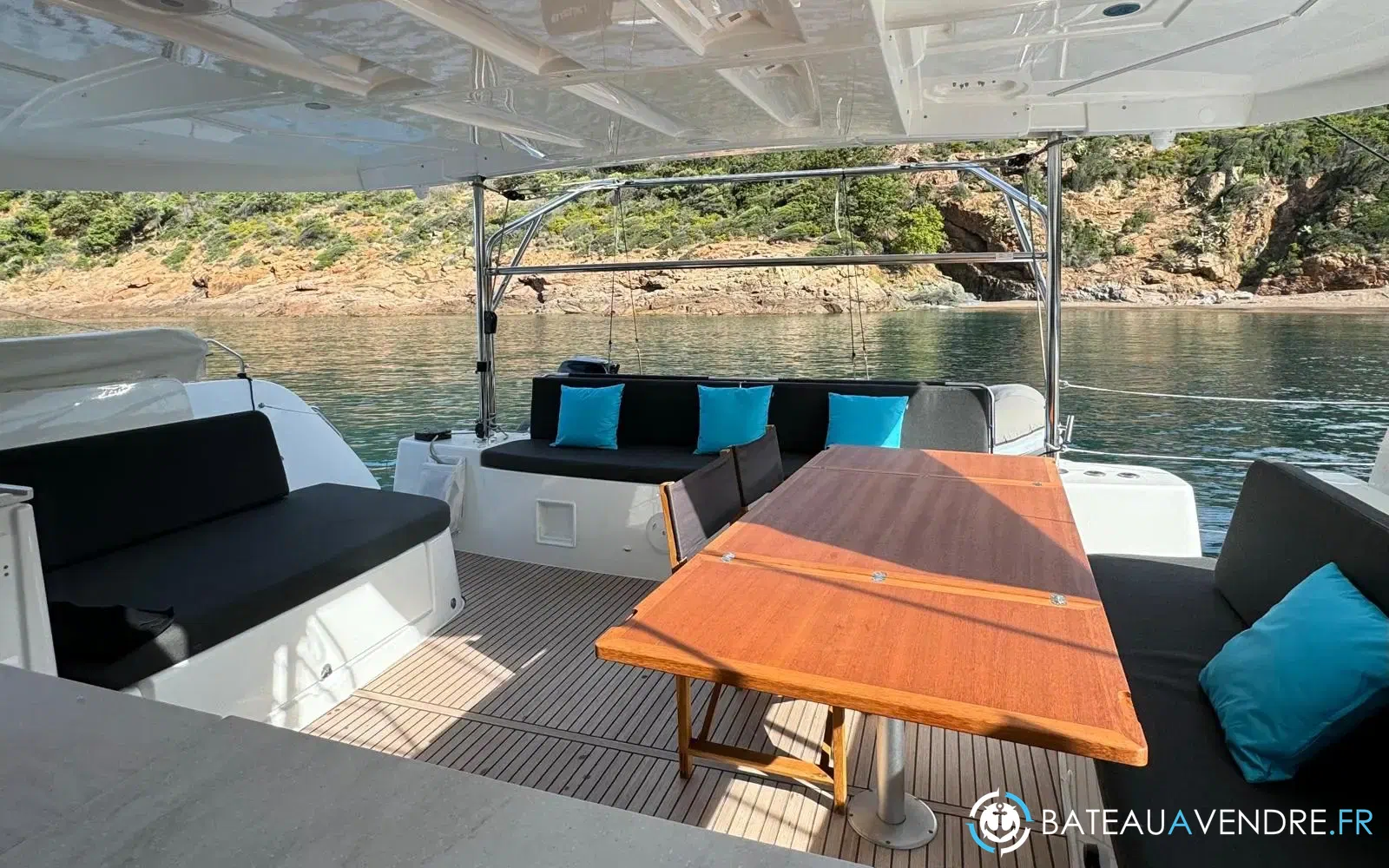 slider 2 Lagoon 46