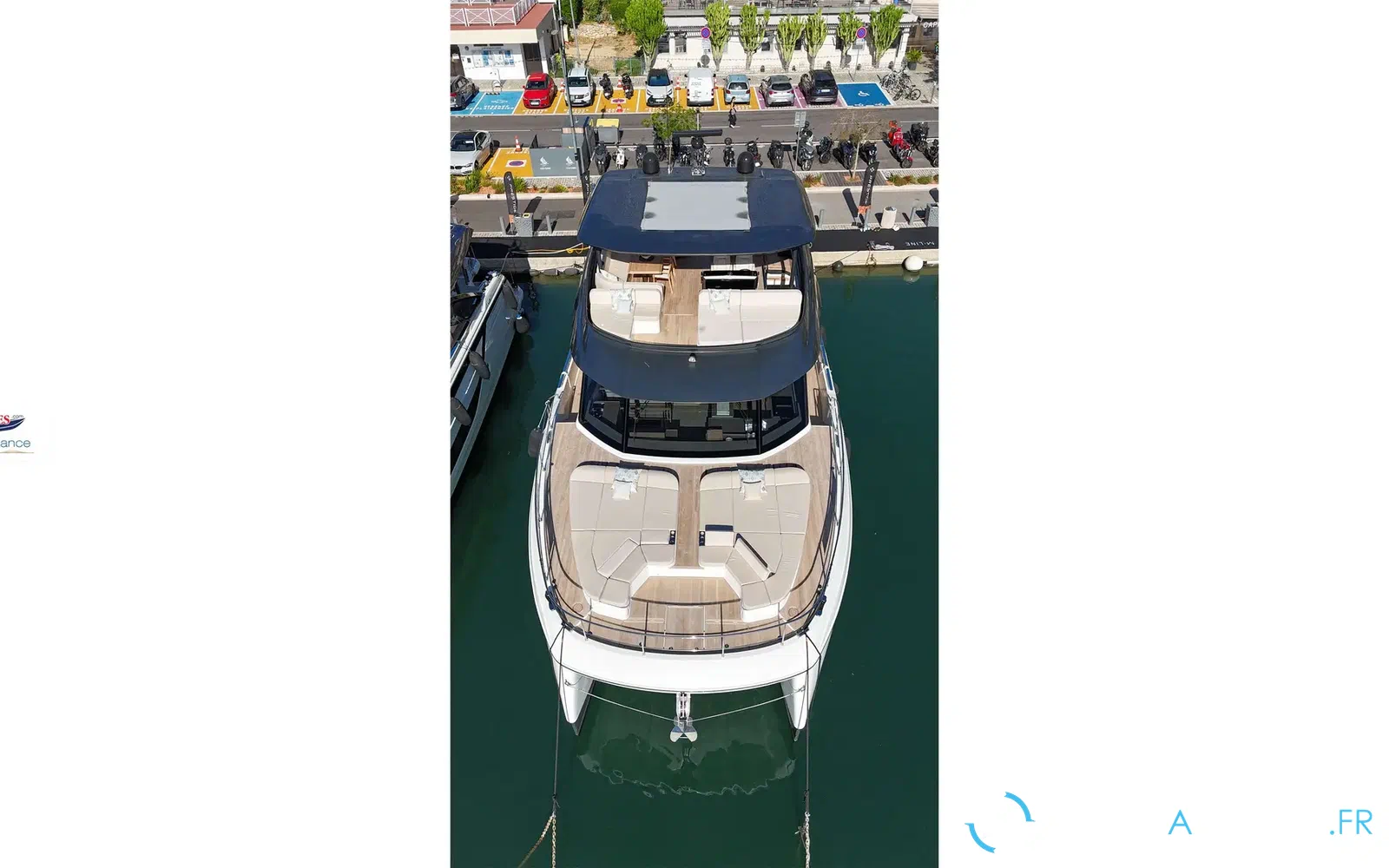slider 9 Prestige Yachts M7