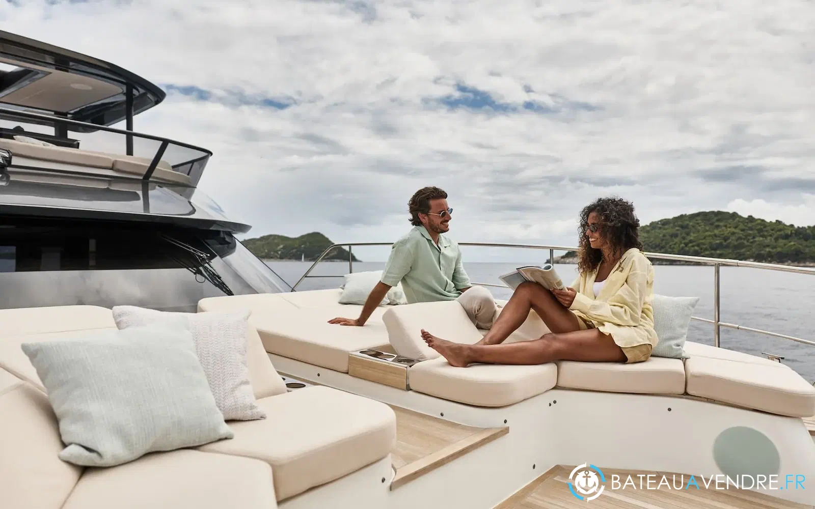 slider 18 Prestige Yachts M7