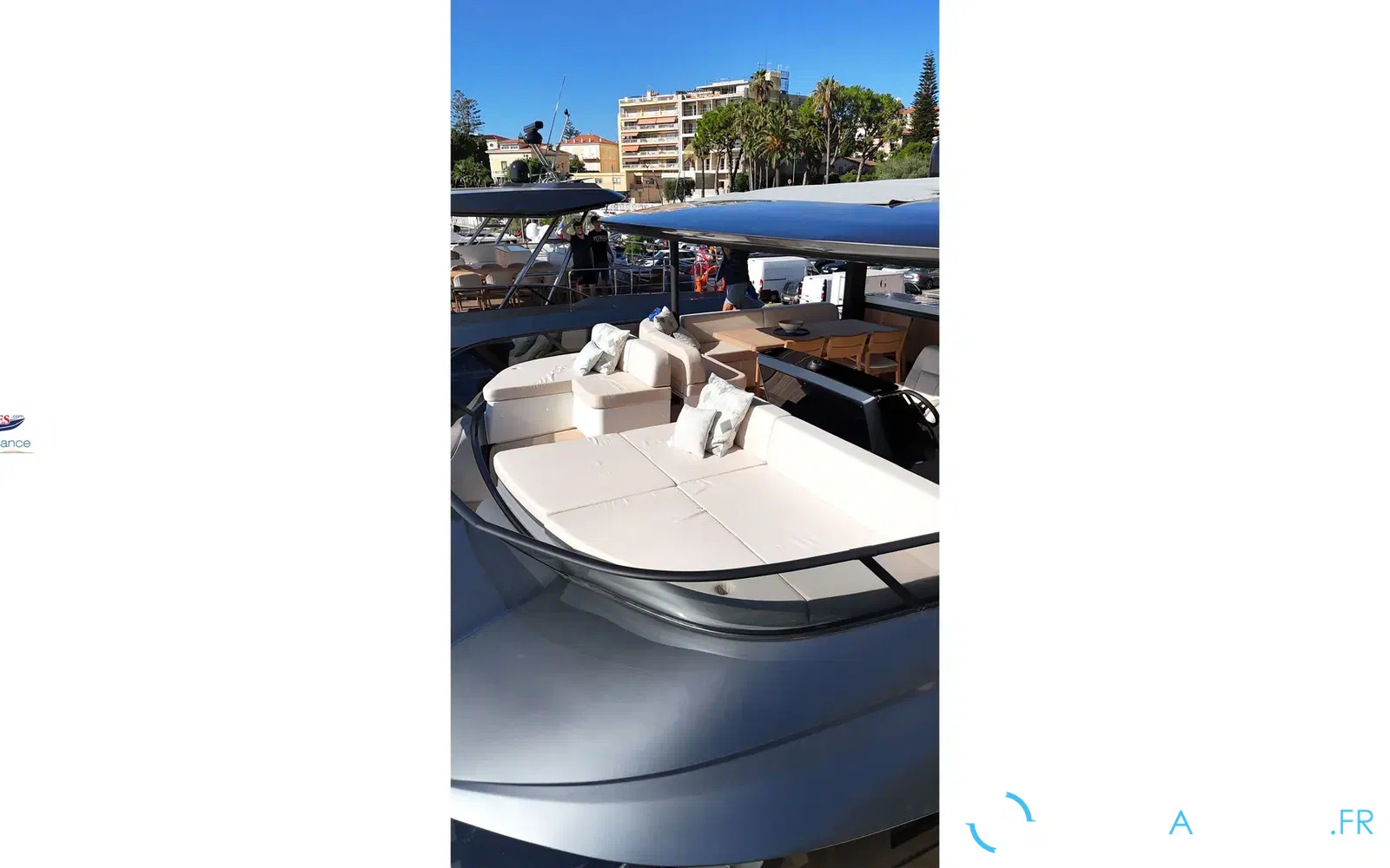 slider 8 Prestige Yachts M7