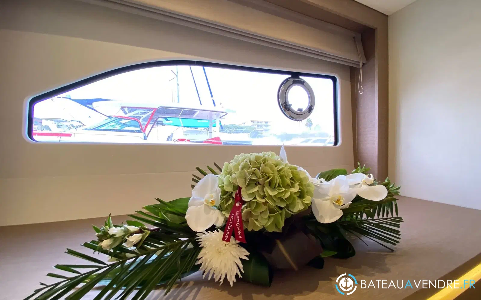 slider 18 Prestige Yachts 420 Fly