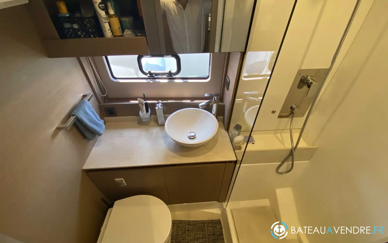 slider 13 Prestige Yachts 420 Fly