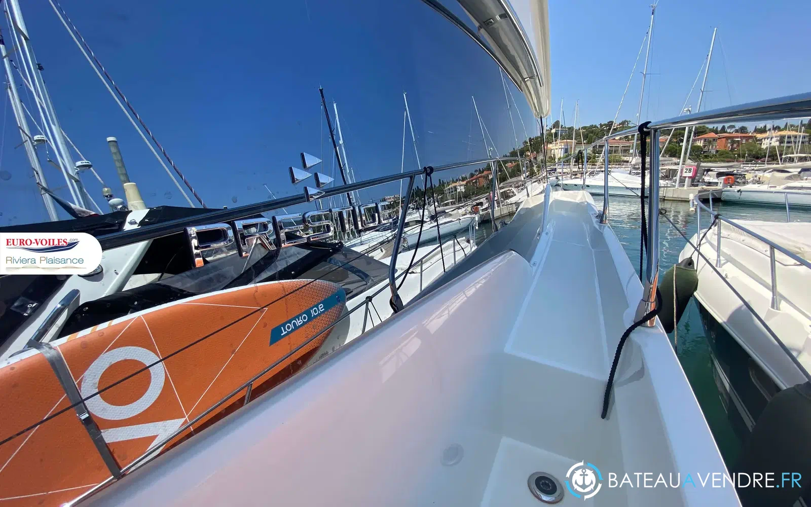 slider 16 Prestige Yachts 420 Fly