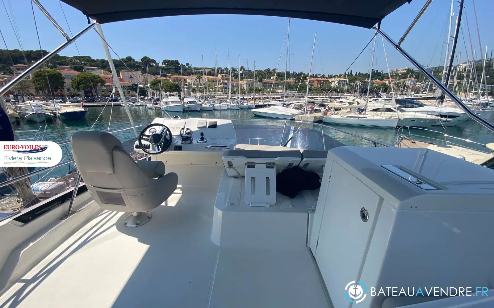 slider 17 Prestige Yachts 420 Fly
