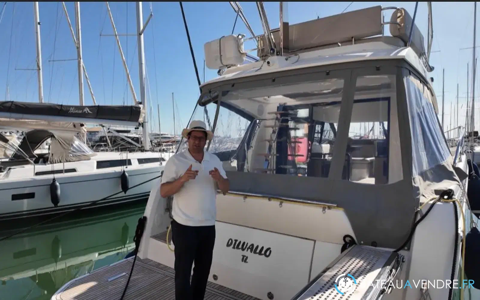 slider 0 Prestige Yachts 420 Fly